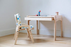 Why the Adjustable Table and Chair Set is the best new thing in children furniture!